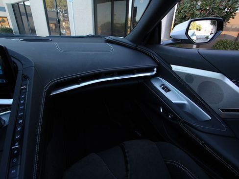 Used 2024 Chevrolet Corvette Stingray Convertible 2D w/ Z51 Performance Package image 12