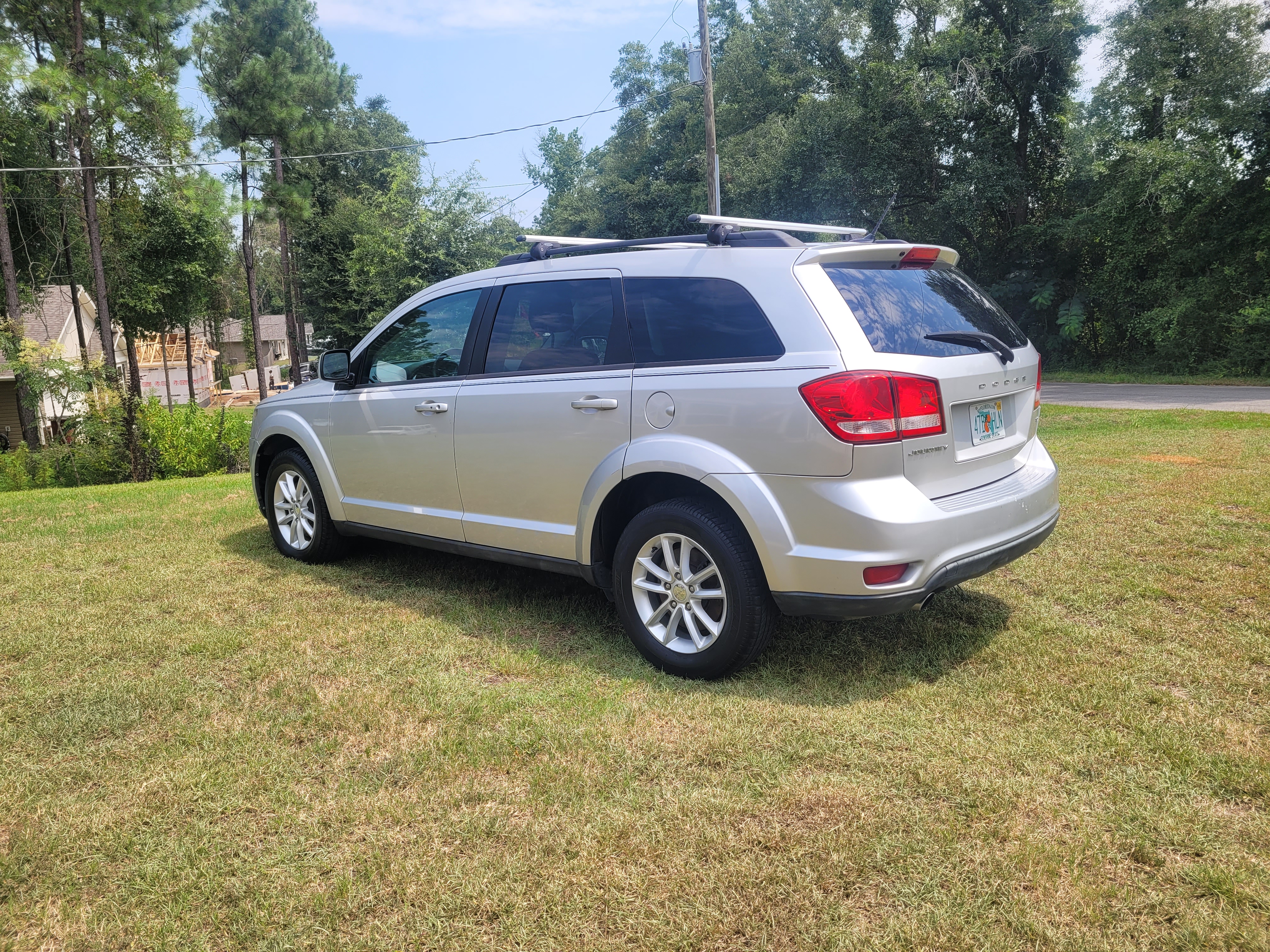 Used 2013 Dodge Journey SXT w/ Comfort/Convenience Group AWD/4WD image 4