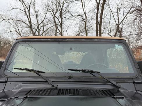 Used 1997 Jeep Wrangler Sahara image 22