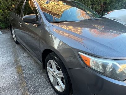 Used 2014 Toyota Camry SE