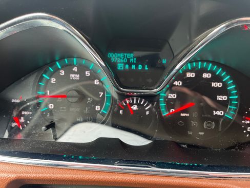 Used 2016 Chevrolet Traverse LT image 23