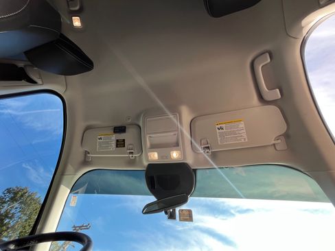 Used 2022 Ford Escape SEL image 18