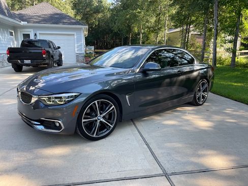 Used 2018 BMW 440i Convertible image 2