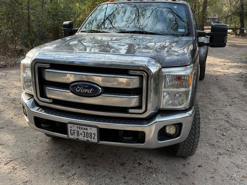 Used 2015 Ford F350 XLT w/ XLT Interior Package image 1