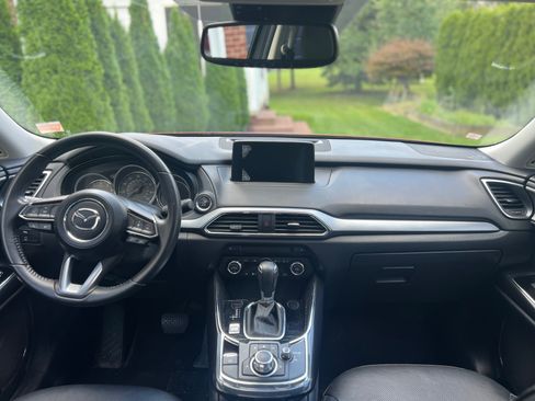 Used 2018 MAZDA CX-9 Touring w/ Touring Premium Package image 19