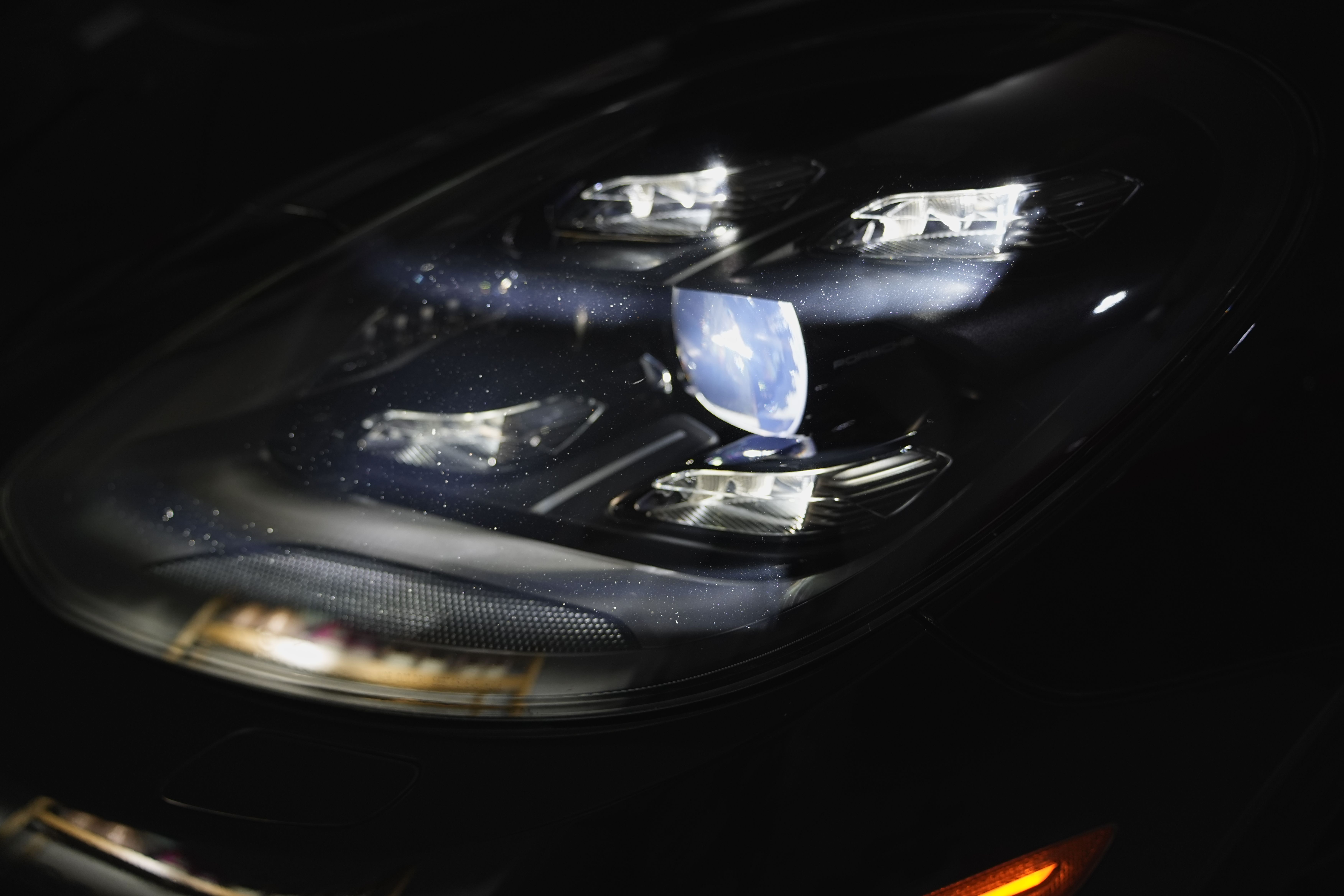 Used 2019 Porsche Panamera Turbo S AWD/4WD image 23