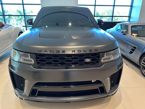 Used 2019 Land Rover Range Rover Sport SVR AWD/4WD image 2