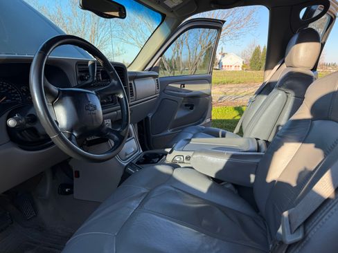 Used 2001 Chevrolet Silverado 2500 LS w/ Off-Road Skid Plate Pkg image 8