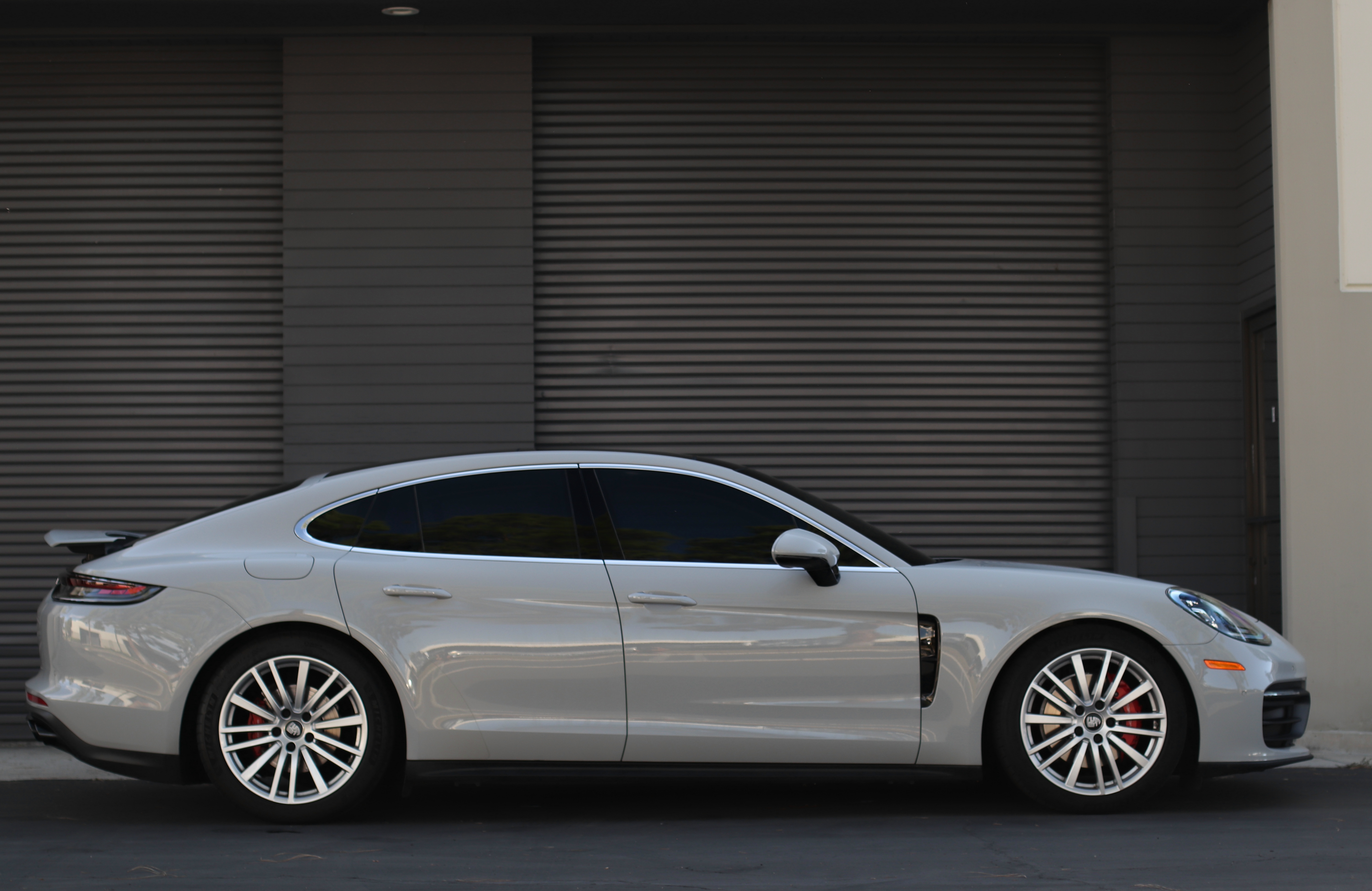 Used 2021 Porsche Panamera 4S AWD/4WD image 5