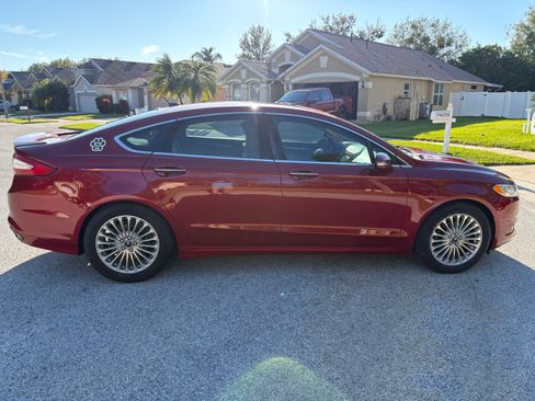 Used 2014 Ford Fusion Titanium image 1