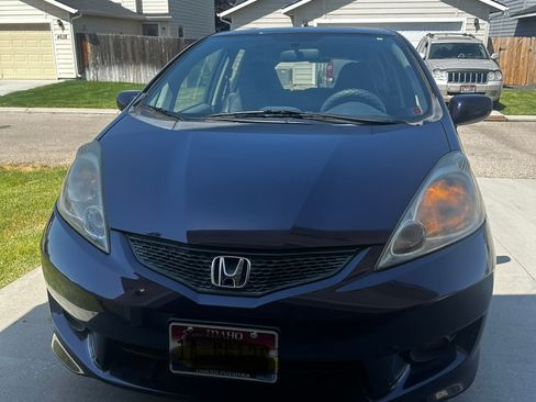 Used 2009 Honda Fit Sport image 1