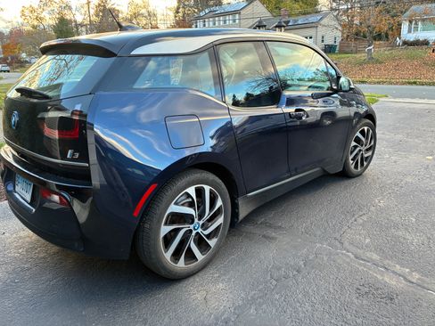 Used 2019 BMW i3 image 1