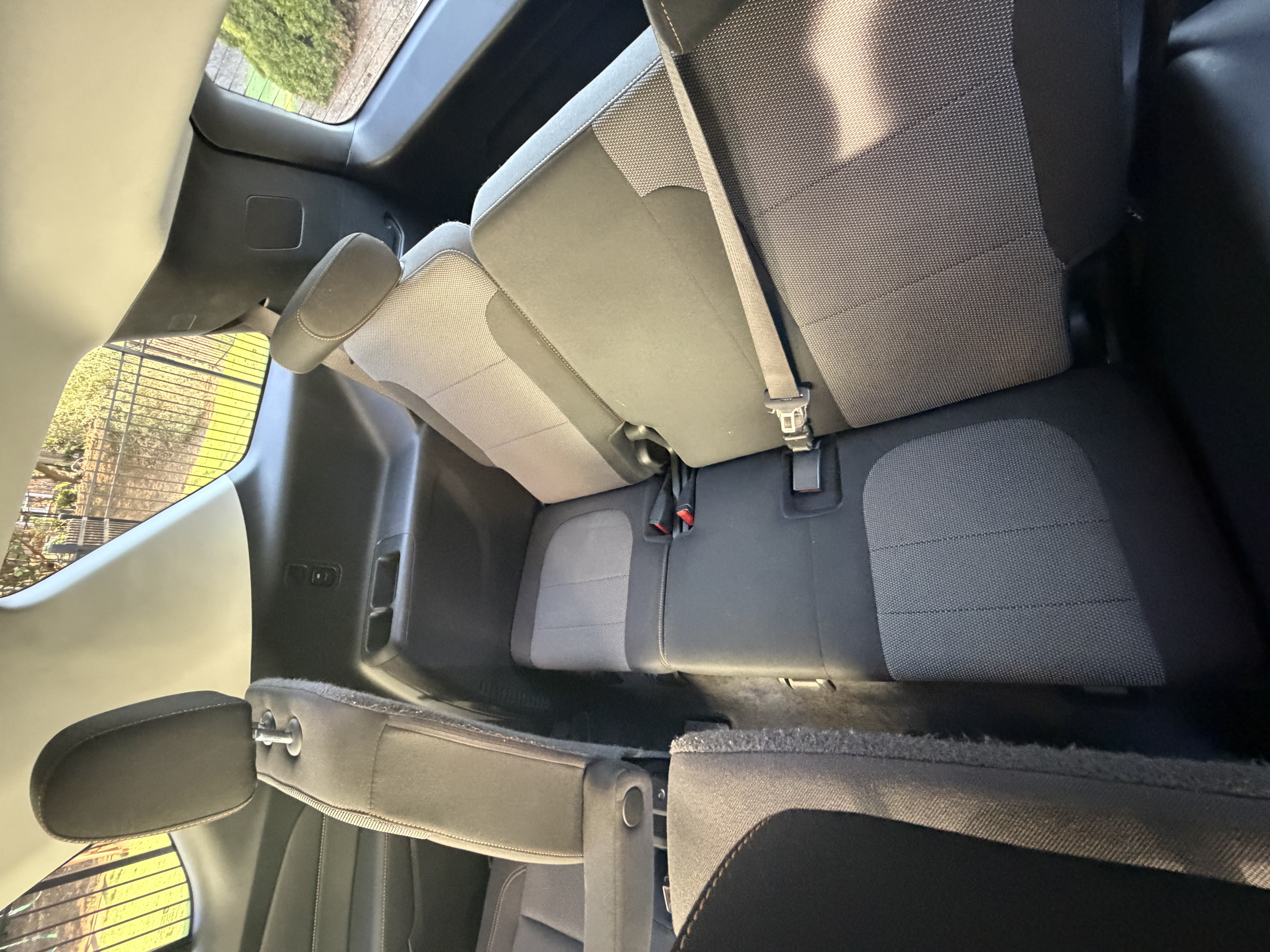 Used 2021 Chevrolet Traverse LT FWD image 15