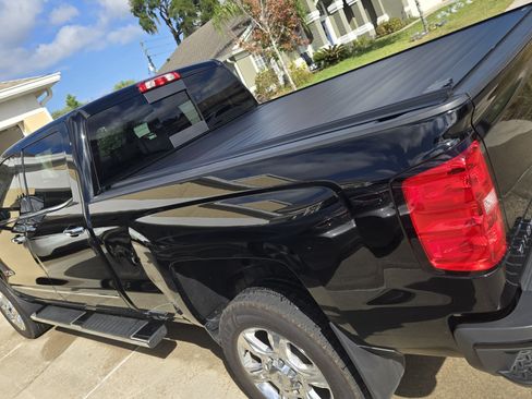 Used 2018 Chevrolet Silverado 2500 LTZ w/ Duramax Plus Package image 6