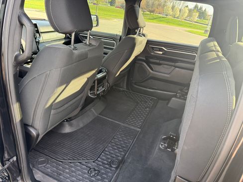 Used 2020 RAM 1500 Big Horn image 12