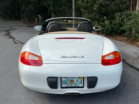 Used 2001 Porsche Boxster S image 16