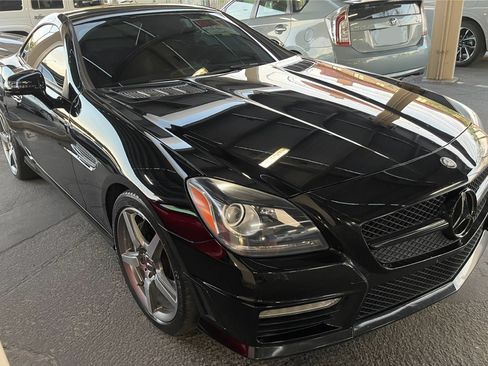 Used 2012 Mercedes-Benz SLK 55 AMG image 20