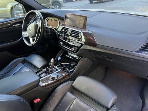 Used 2019 BMW X4 xDrive30i w/ Convenience Package image 15