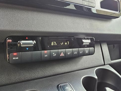 Used 2023 Mercedes-Benz Sprinter 2500 image 23