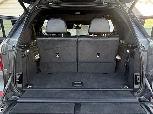 Used 2020 BMW X7 M50i w/ Dynamic Handling Package image 10