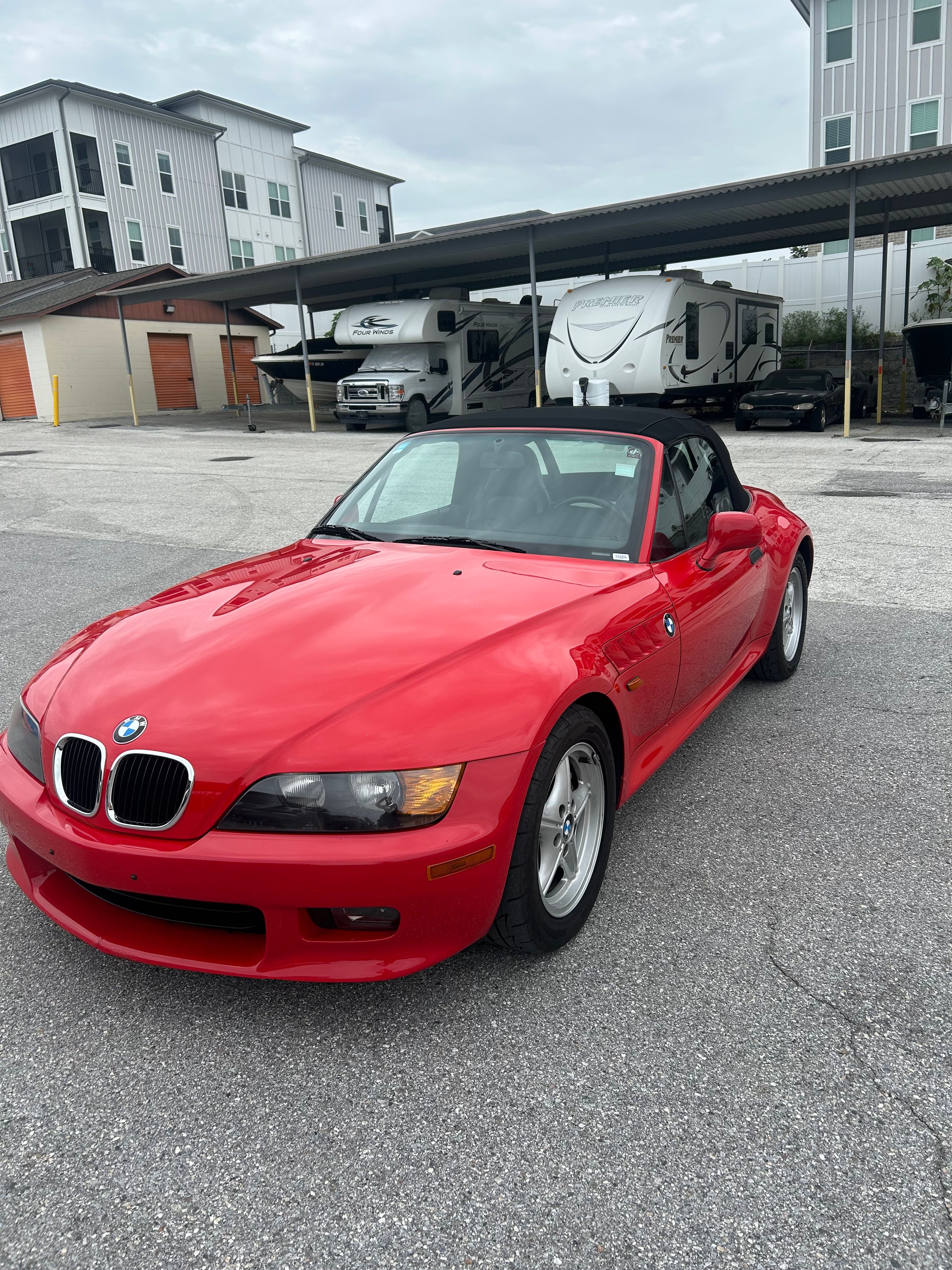 Used 1999 BMW Z3 2.5i RWD image 11