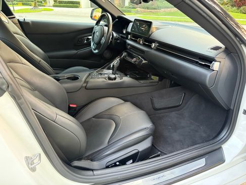 Used 2022 Toyota Supra Premium w/ Driver Assist Package RWD image 16