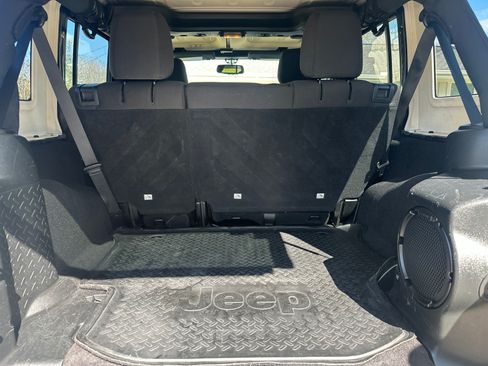 Used 2014 Jeep Wrangler Unlimited Sport w/ Quick Order Package 24S image 12