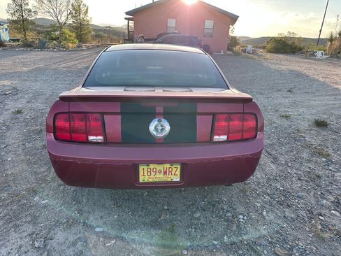 Used 2007 Ford Mustang Premium RWD image 6