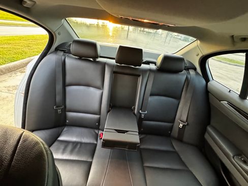 Used 2012 BMW 535i Sedan RWD image 13