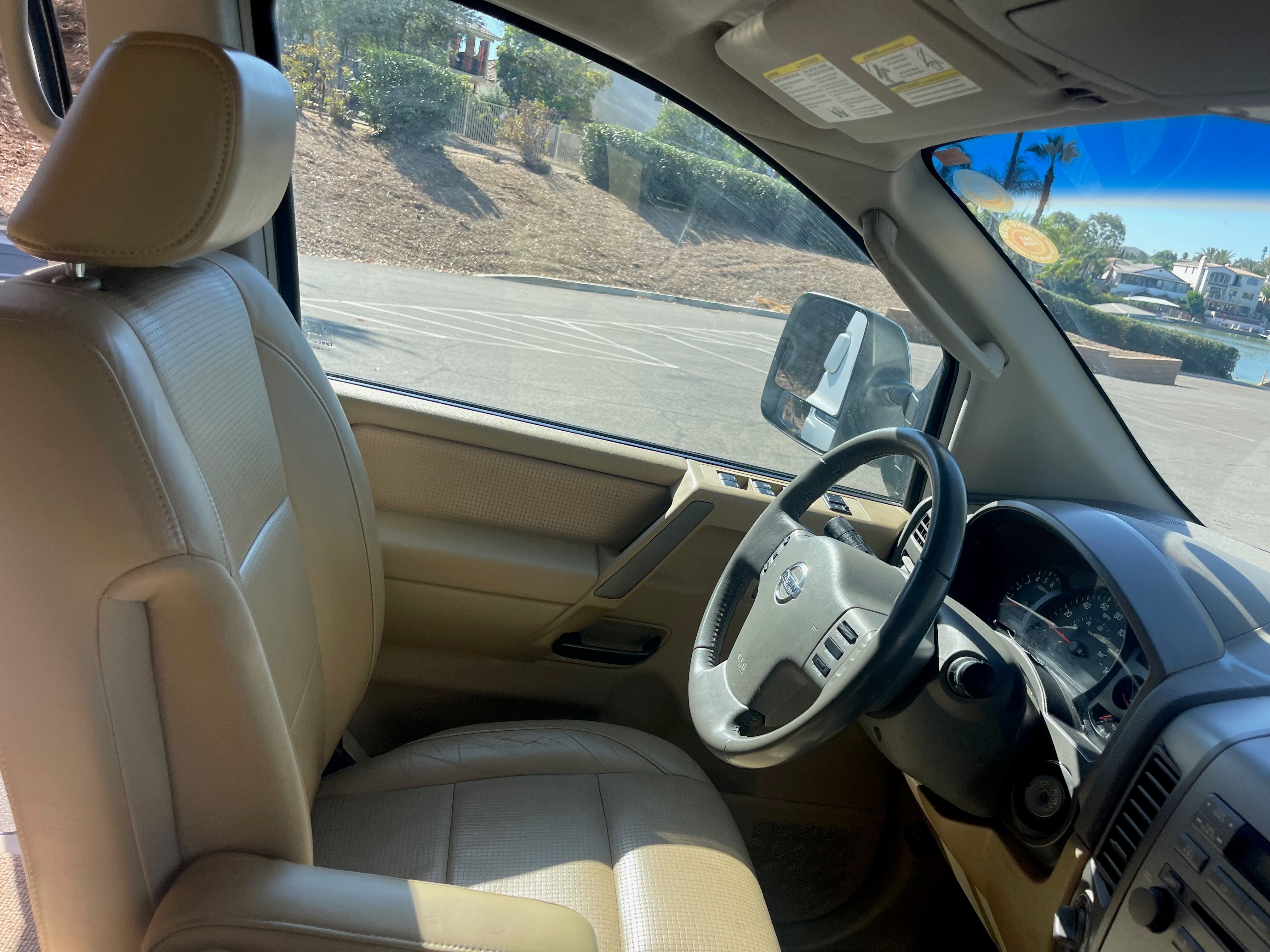 Used 2005 Nissan Armada SE Off-Road w/ (T01) Tow Pkg AWD/4WD image 9
