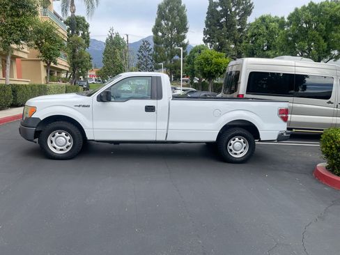 Used 2010 Ford F150 STX image 1