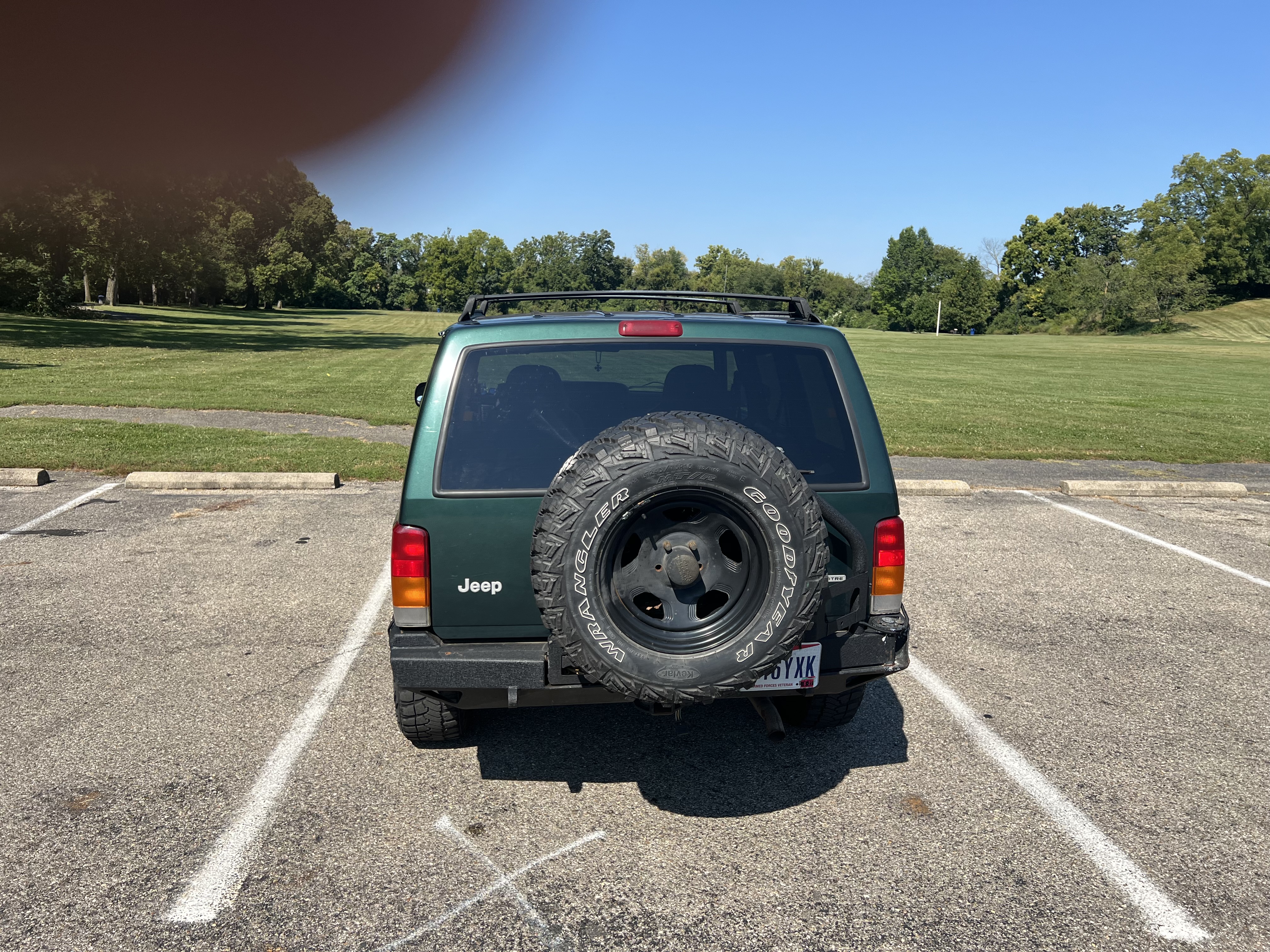 Used 2001 Jeep Cherokee Sport AWD/4WD image 1