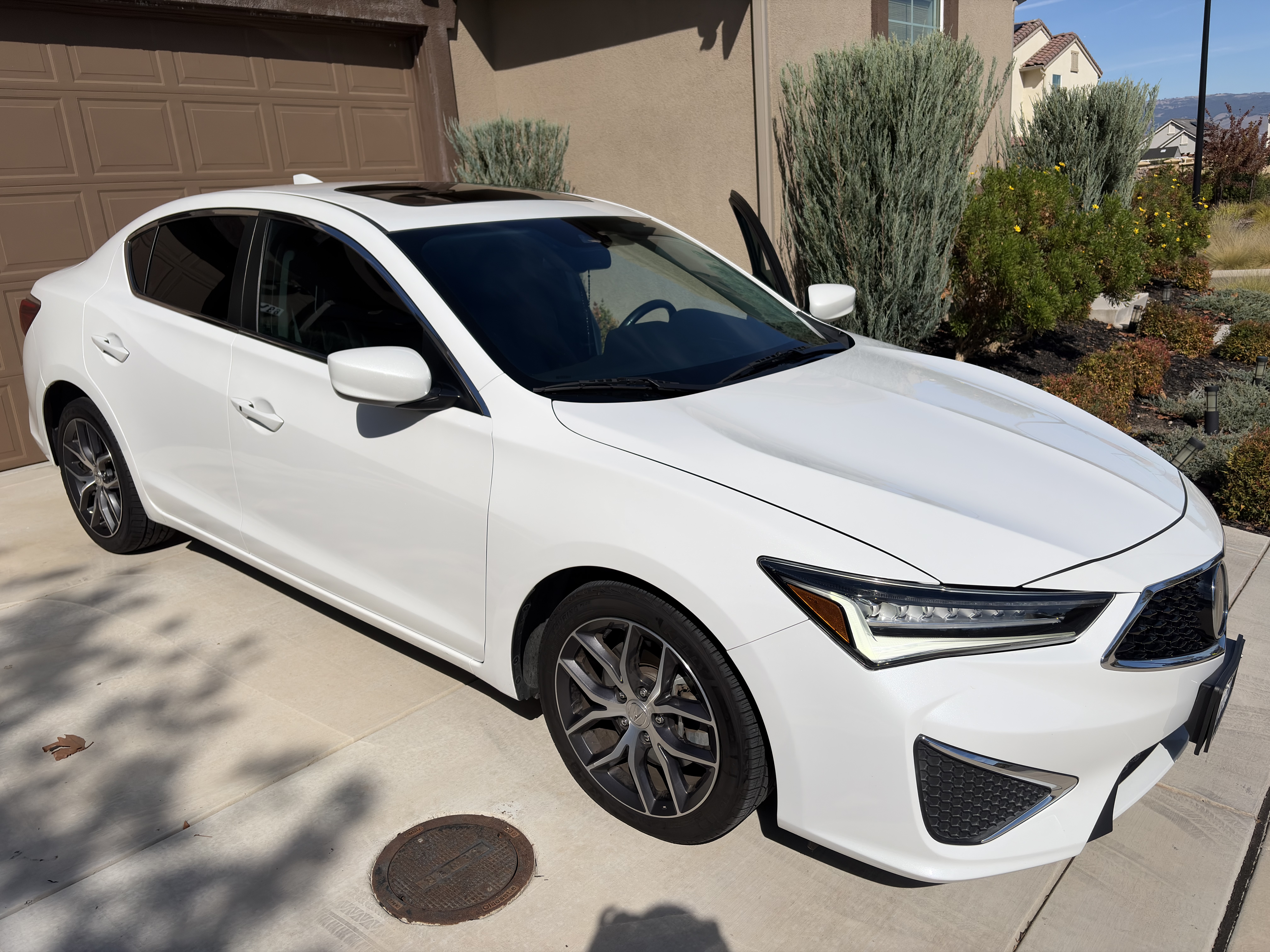 Used 2022 Acura ILX w/ Premium Package FWD image 5