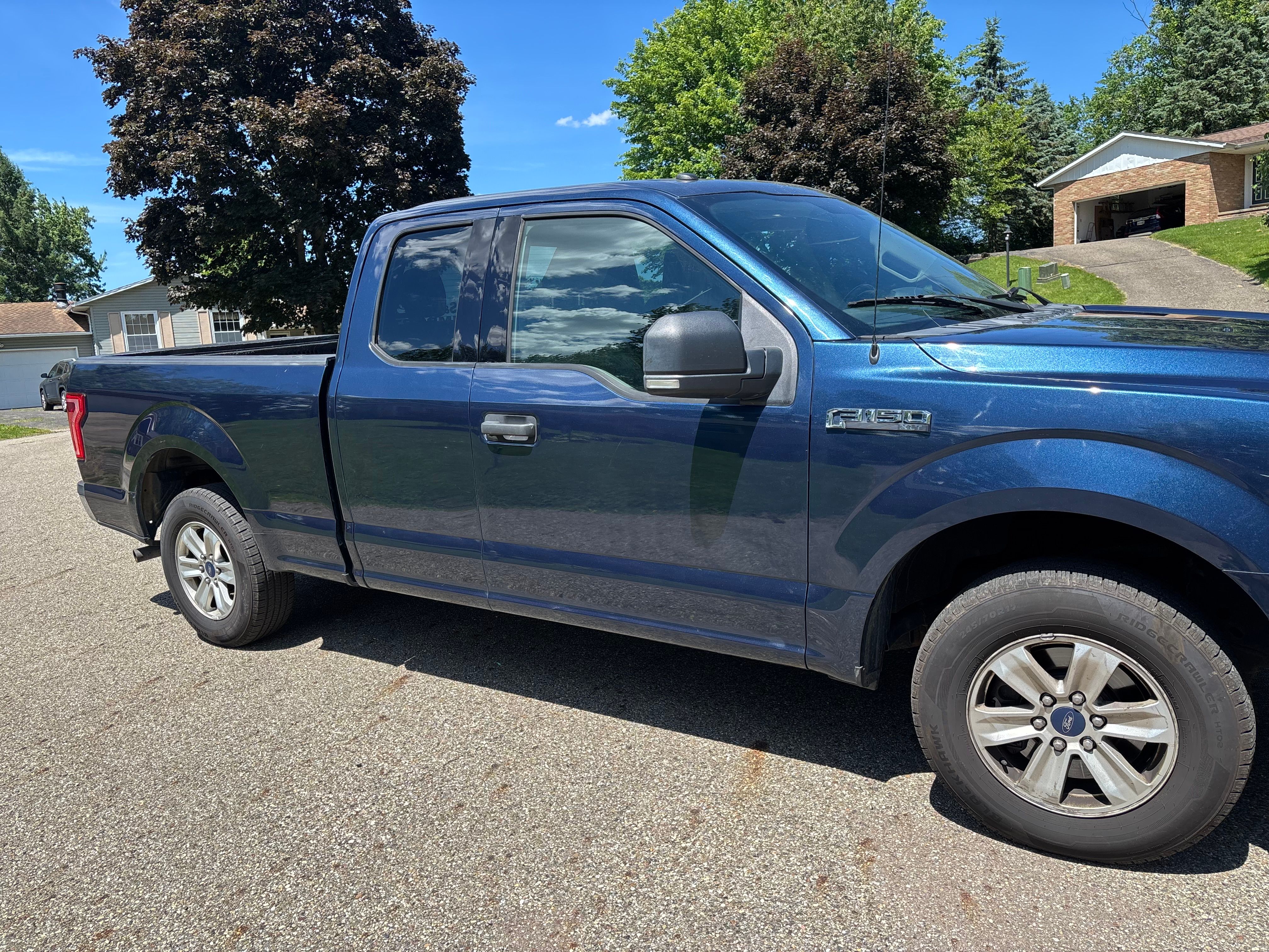Used 2017 Ford F150 XLT w/ Equipment Group 301A Mid RWD image 1