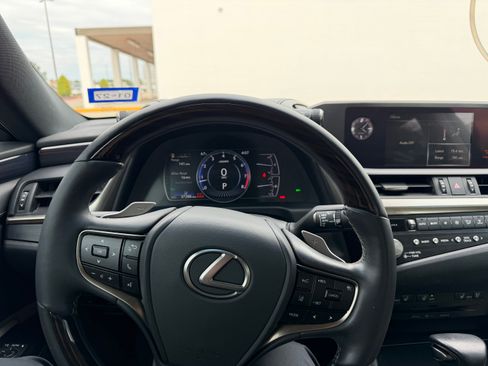 Used 2021 Lexus ES 350 w/ Premium Package image 17