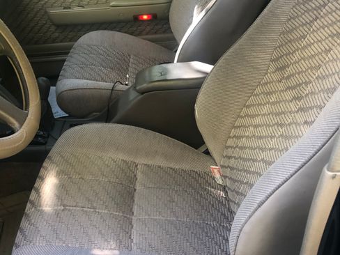 Used 1995 Toyota 4Runner SR5 AWD/4WD image 12