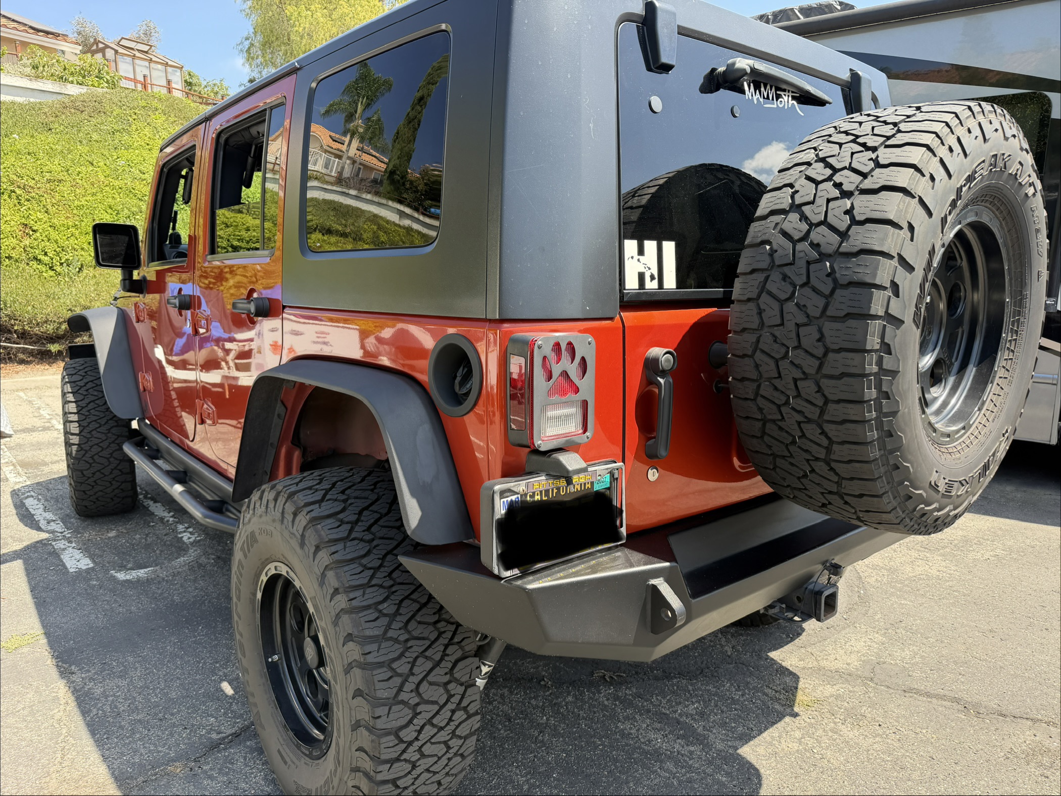 Used 2009 Jeep Wrangler Unlimited Rubicon w/ Dual Top Group AWD/4WD image 11