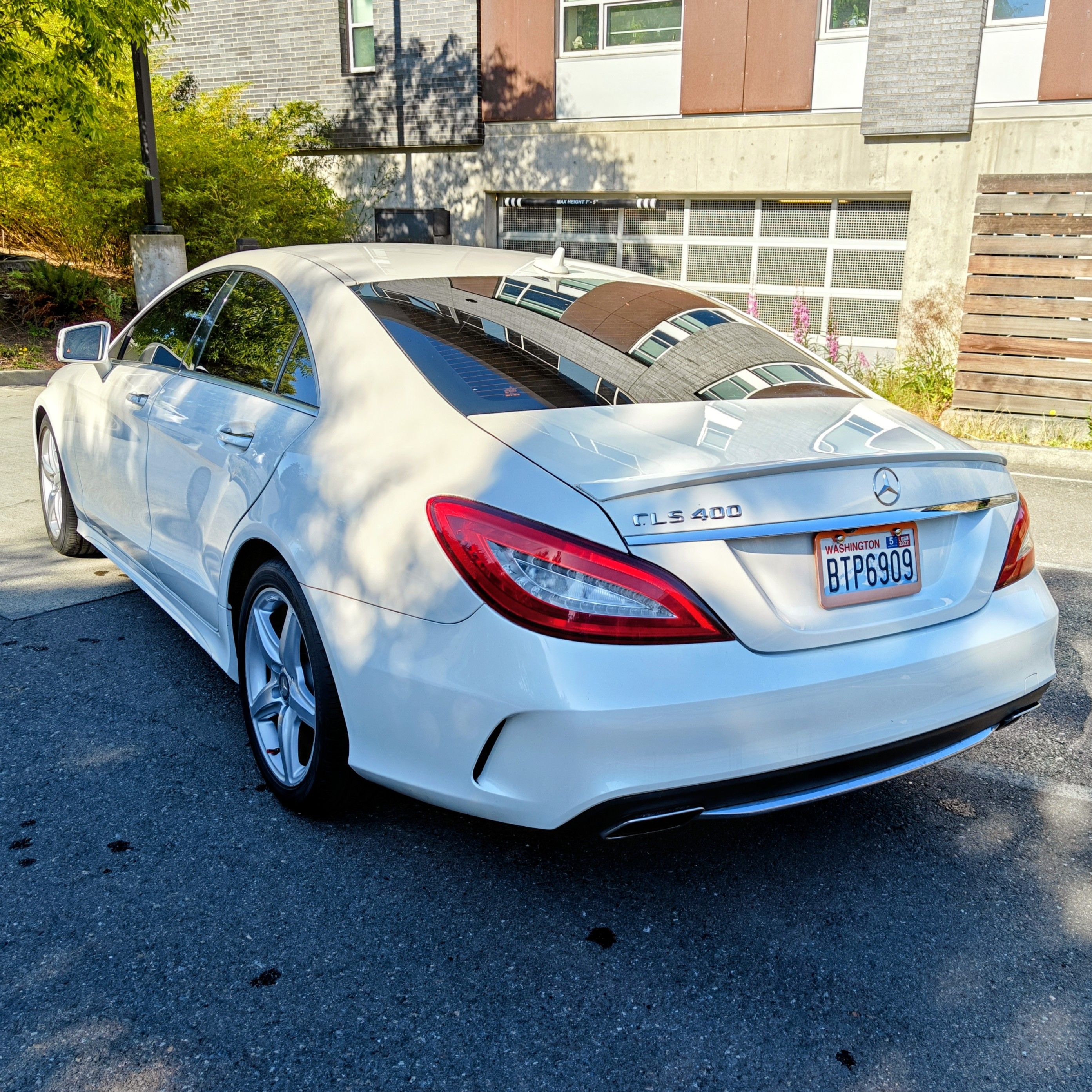 Used 2015 Mercedes-Benz CLS 400 image 6