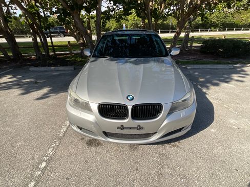Used 2011 BMW 328i xDrive Sedan image 1