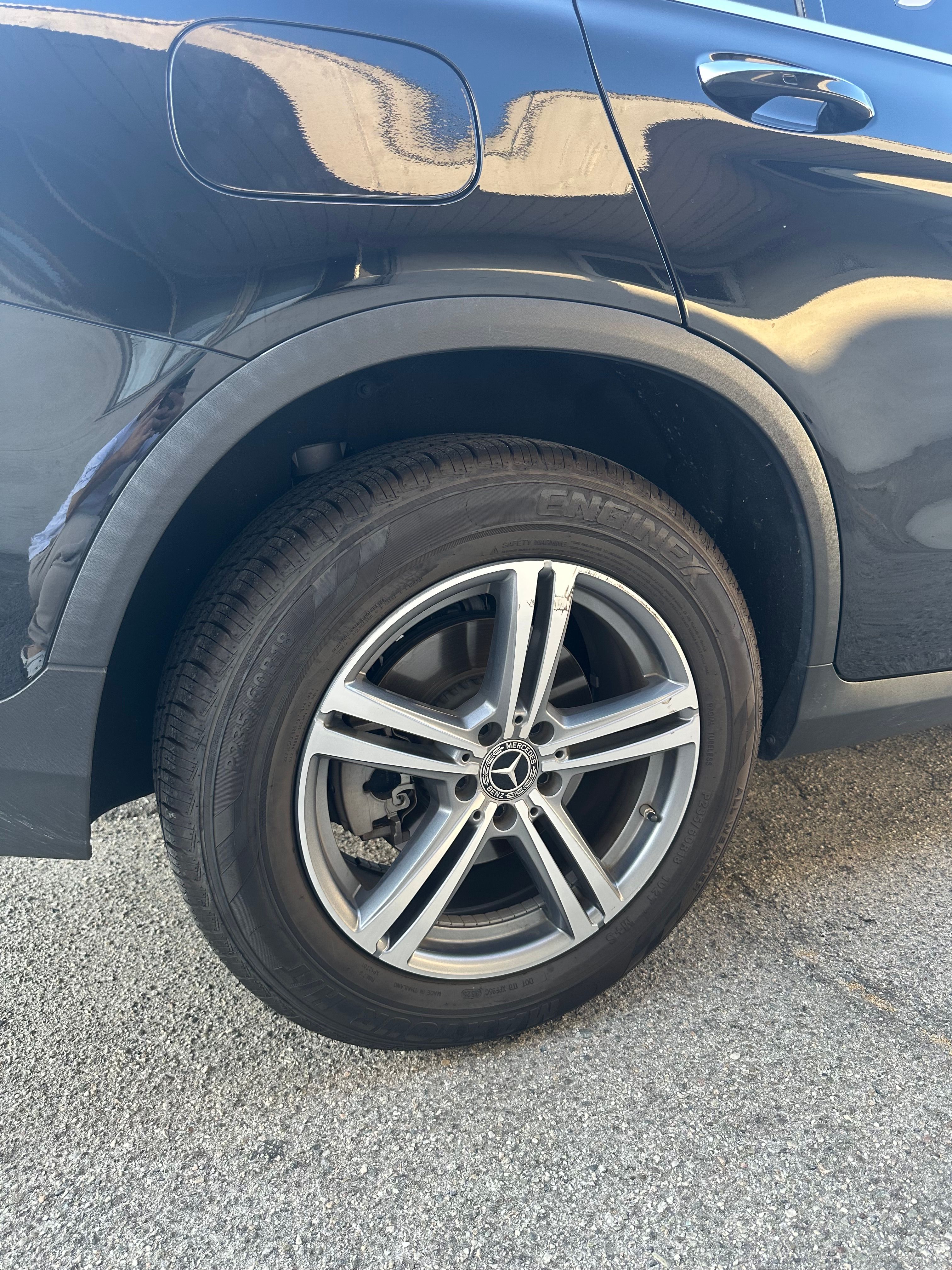 Used 2021 Mercedes-Benz GLC 300 image 15