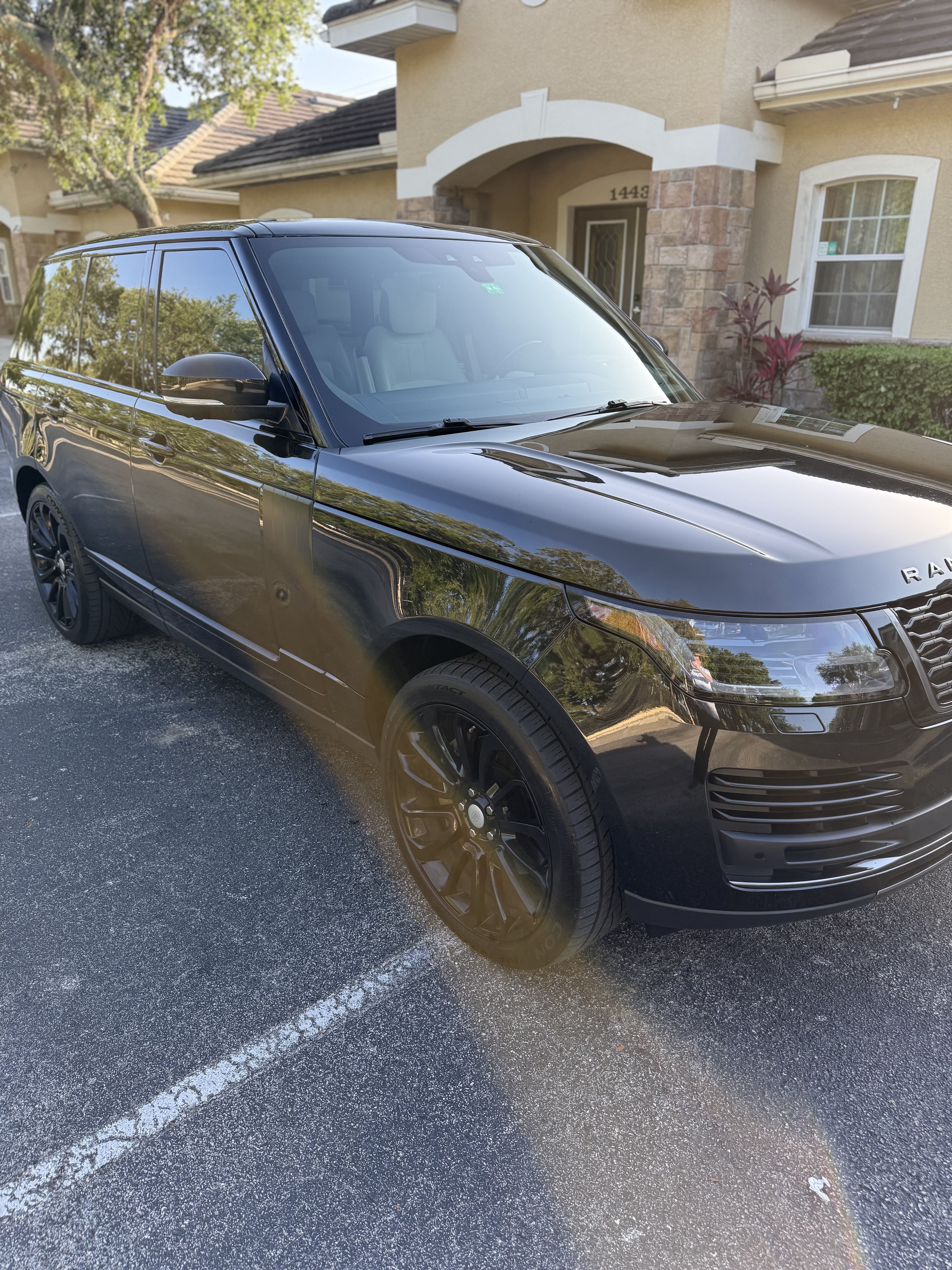 Used 2021 Land Rover Range Rover AWD/4WD image 5