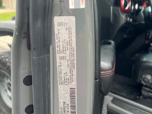 Used 2021 Jeep Wrangler Rubicon AWD/4WD image 9