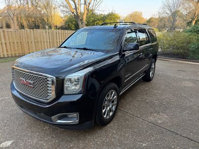 Used 2015 GMC Yukon Denali w/ Premium Package