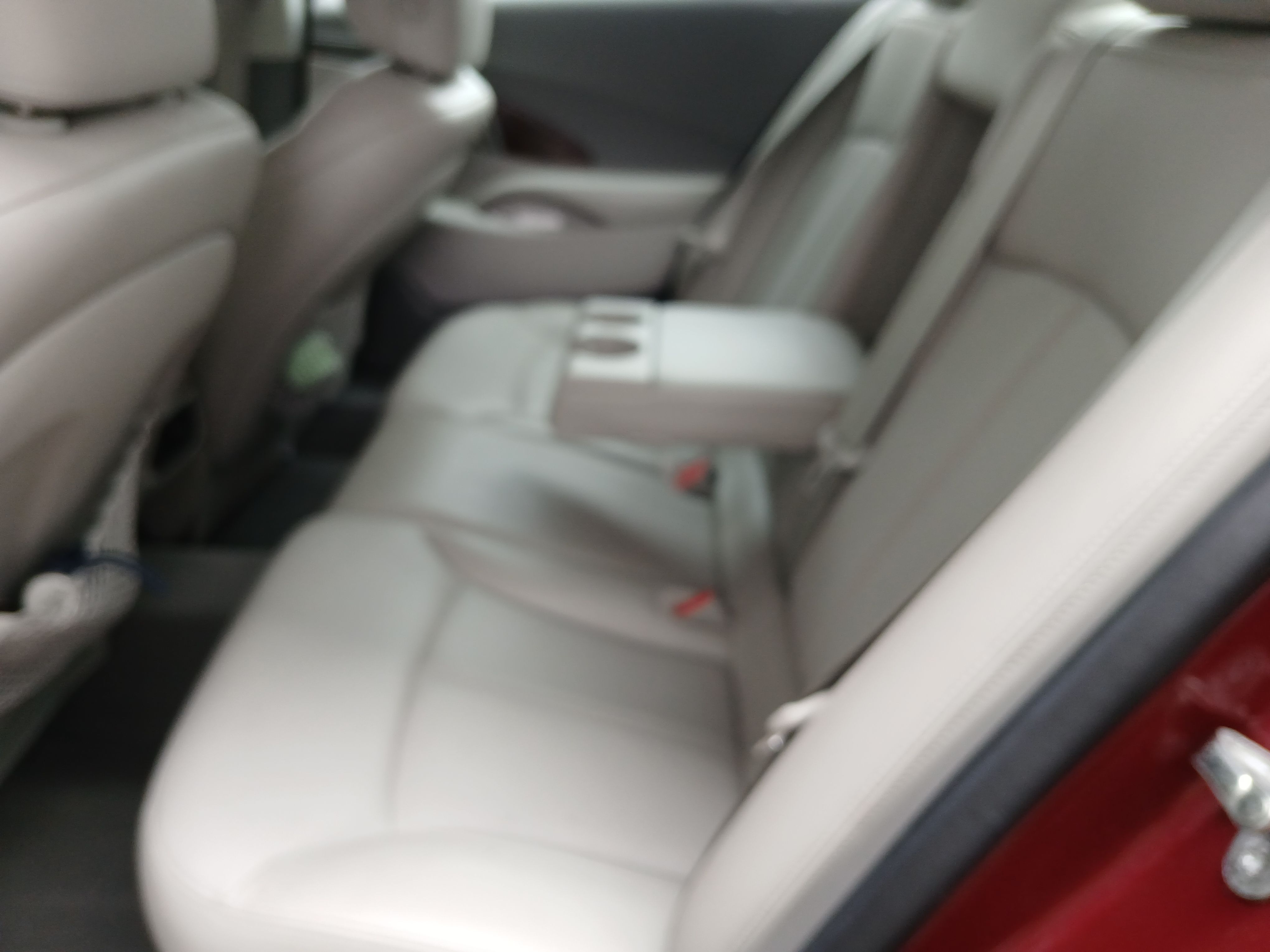 Used 2011 Buick LaCrosse CXL w/ Driver Confidence Package FWD image 5