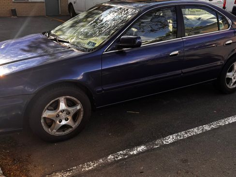 Used 2002 Acura TL FWD image 1