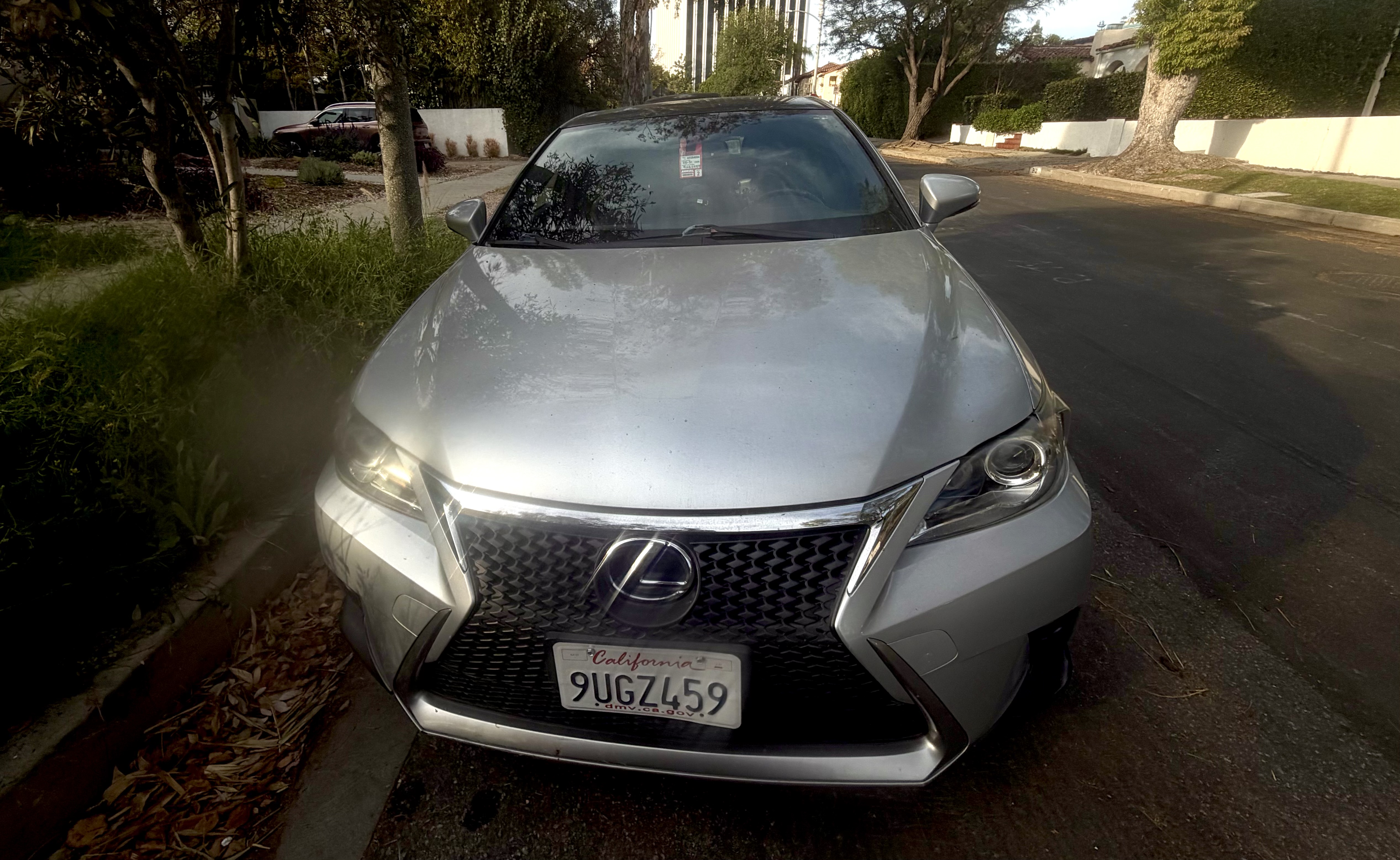 Used 2015 Lexus CT 200h w/ F Sport w/Nuluxe Interior FWD image 2