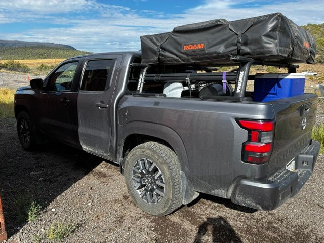 Used 2024 Nissan Frontier SL w/ Technology Package AWD/4WD image 9