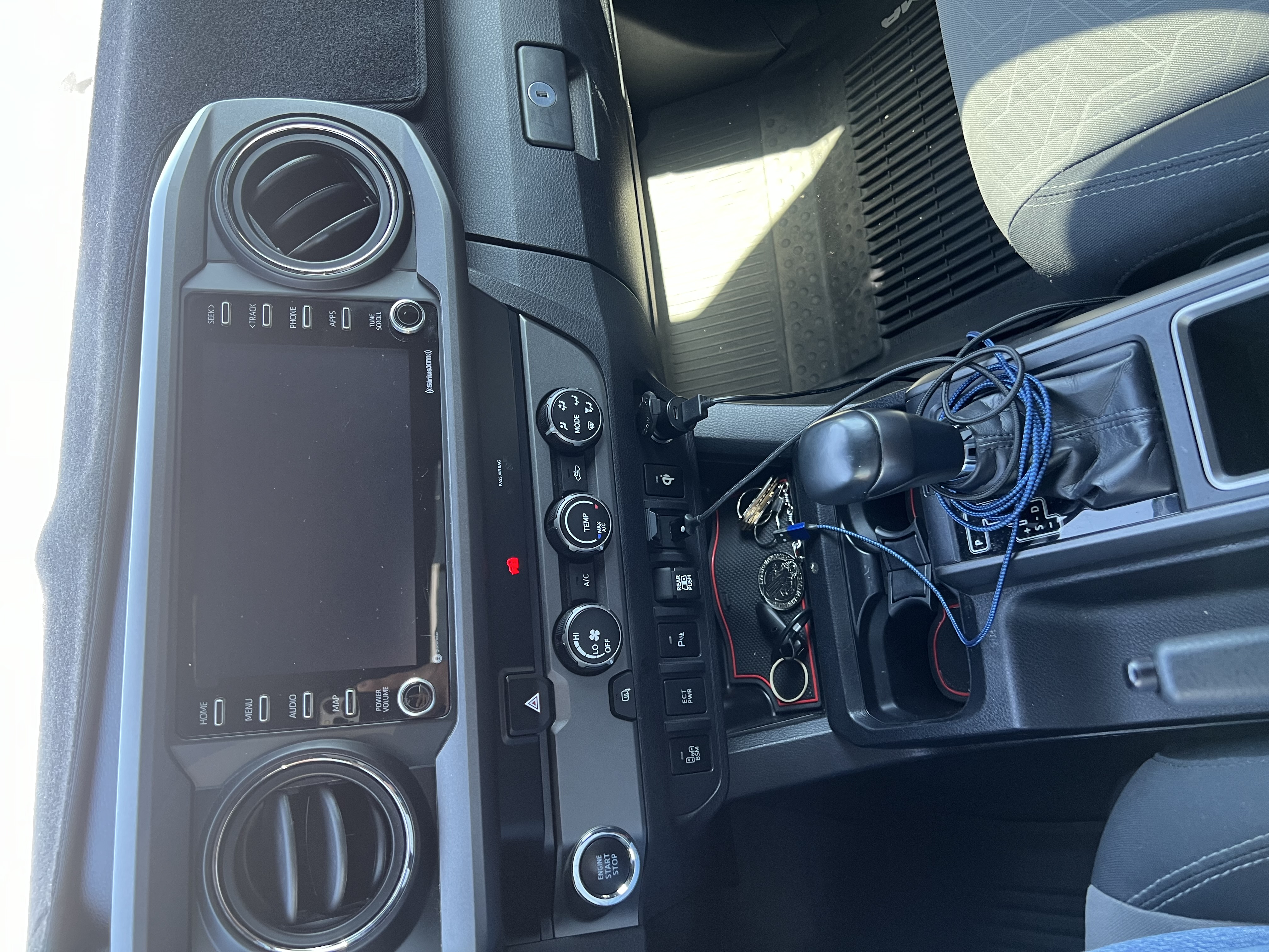 Used 2020 Toyota Tacoma TRD Sport w/ Technology Package RWD image 17