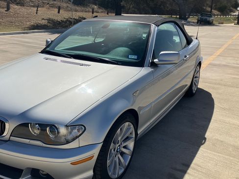 Used 2005 BMW 325Ci Convertible RWD image 5