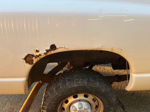 Used 2005 Dodge Ram 2500 Truck ST w/ Trailer Tow Group image 8